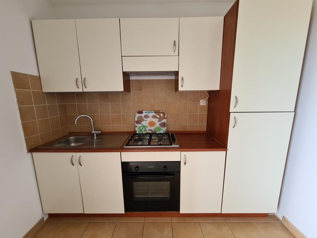Apartments Linda Palit Kültér fotó