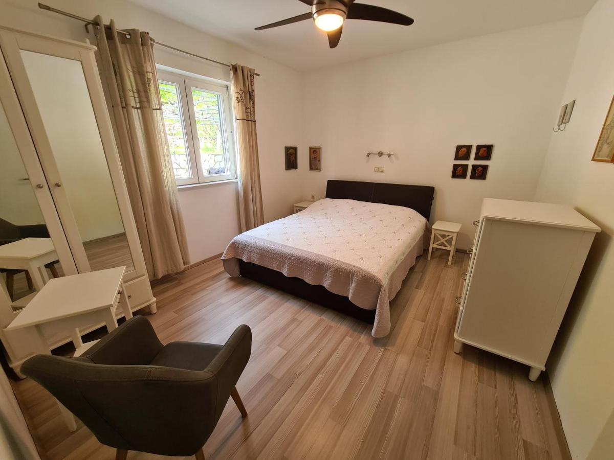 Apartments Linda Palit Kültér fotó