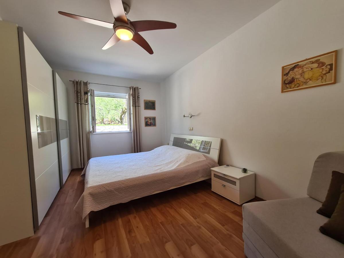 Apartments Linda Palit Kültér fotó