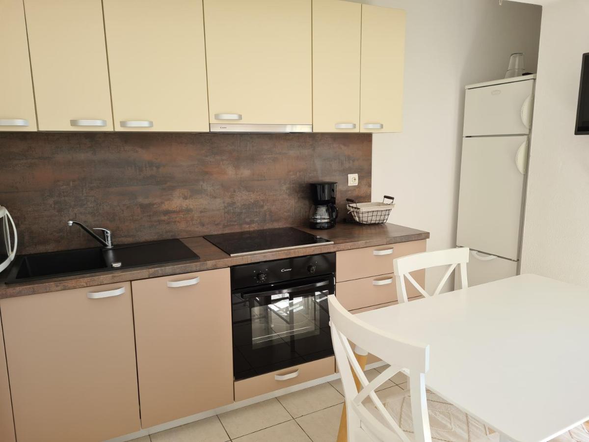 Apartments Linda Palit Kültér fotó